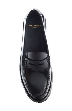 Celine Loafers Women, Saint Laurent Flats, Designer Loafers Women, Ysl Loafers, Saint Laurent Loafers, Formal Shoes Women, Prepster Style, Saint Laurent Outfit, Sole Sisters