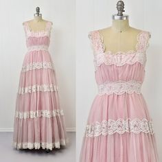 Retro Evening Dresses With Lace Trim, Vintage Polka Dot Lined Dresses, Vintage Maxi Dress For Prom, Retro Vintage Dress With Lace Trim For Evening, Retro Party Dress With Lace Trim, Vintage Prom Maxi Dress, Vintage Maxi Dress For Garden Party, Vintage Floor-length Dress For Vintage Events, Vintage Sleeveless Maxi Dress With Lace Trim