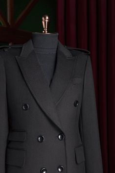 This solid coat in classic black is a versatile addition to your wardrobe. With its timeless style and quality, it's a must-have for any fashion-conscious individual. Timeless Style, Classic Black, Timeless Fashion, Must Haves, Wardrobe, Black