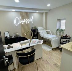 Obsessed Neon Sign Beauty Room Minimalist, Nail Space Decor, Beauty Room Neon Sign, Garage Lash Studio, Beauty Shop Aesthetic, Minimalist Esthetician Room, Modern Esthetician Room, Salon Nails Ideas, Small Beauty Room Ideas Salon