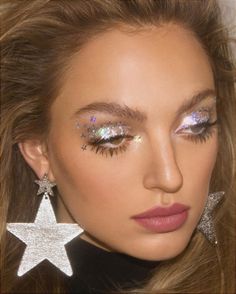 Disco Makeup, Disco Aesthetic, Party Make-up, 70s Makeup, Disco 70s