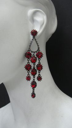 Ruby red crystal earrings plated in black. FREE gift with each item purchased from my etsy shop. Crystal Chandelier Earrings, Red Crystals, Ruby Red, Crystal Chandelier, Chandelier Earrings, Wedding Shop, Crystal Earrings, Free Gifts, Jewelry Earrings Dangle