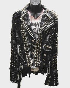 Battle Jackets, Gothic Fashion Women, Menswear Women, Motionless In White, Punk Rave, Punk Outfits, Outdoor Jacket