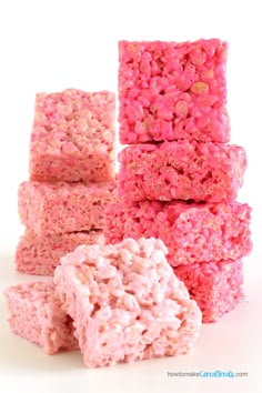 pink rice krispie treats Pink Rice Krispie Treats, Pink Party Snacks, Pink Party Foods, Barbie Birthday Party Ideas, Pink Rice, Pink Snacks, Pink Treats, Pink Desserts