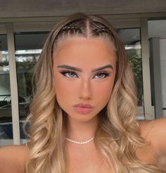 Rave Hair, Chic Autumn, Hairdos For Curly Hair, Women Coats, Big Pockets, Hair Stylies, Penteado Cabelo Curto, Festival Hair