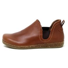 Women's 'Lieben' Chelsea Boot - Leather – Stegmann Clogs Wool Clogs, Foot Health, Born Shoes, Ankle Bones, Clogs Shoes, Womens Clogs, Chelsea Boot, Slipper Boots