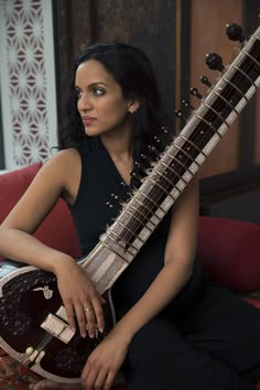 Lalita Sakhi, Sitar Instrument, Reliance Jewels, Anoushka Shankar, Indian Instruments, Traditional Photoshoot, Hindustani Classical Music, Indian Musical Instruments, Instrument Art