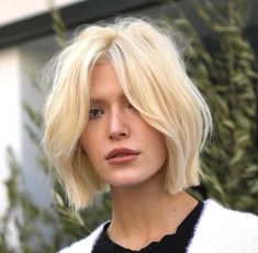 Bob Blonde Hairstyles, Short Blonde Hair Color, Beautiful Short Hair, Soft Blonde Hair, Hairstyles For Thick Hair, Modern Short Hairstyles, Ash Blonde Hair