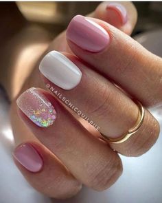 Neutral Nail Gel Designs, August September Nails 2023, Pink Romantic Nails, 2 Color Manicure Ideas, Classy Nails Dip Powder, Wedding Party Nails Simple, Gel Nail Designs For Spring 2023, Dip Powder Nails With Designs Summer, Petite Nail Designs