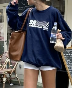 Running Club Logo, Running Club, Club Logo, Sporty And Rich, Logo Sweatshirt, Jeans Boyfriend, Looks Style, Dream Clothes