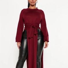 Burgundy Just Got Real Long Tunic Sweater Burgundy Winter Outfits, Burgundy Outfits For Women, Thigh Tattoos Meaningful, Winter Color Season, Burgundy Outfits, Burgundy Outfit, Burgundy Fashion, Cream Knit Sweater, Thigh Tattoos