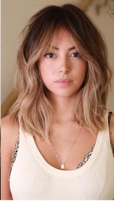 Short Bob Hairstyles Shoulder Length, Haircuts Below Shoulder Length, Caramel Blonde Shoulder Length Hair, Lob Haircuts With Curtain Bangs, Bangs With Lob Shoulder Length, Shag Lob Haircut With Curtain Bangs, Shoulder Length Caramel Hair, Should Length Hair With Curtain Bangs, Curtain Bangs And Shoulder Length Hair