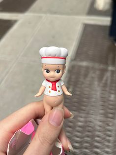 Small kewpie baby in chef's uniform Sonny Angel Secret, Sony Angel, Angel Babies, Kewpie Dolls, Angel Gifts, Hello Kitty Pictures