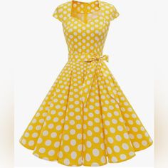 Beautiful Retro Dress Zipper Back Sweetheart Neckline Cute Yellow V-neck Dress, Yellow Retro Short Sleeve Dress, Retro Yellow Short Sleeve Dress, Yellow A-line Retro Dress, 1960’s Dresses, Dresses Yellow, Gown Suit, Yellow Polka Dot, Club Ideas