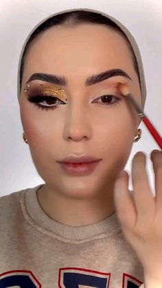 Golden Goddess, Eyeliner, Makeup, Make Up