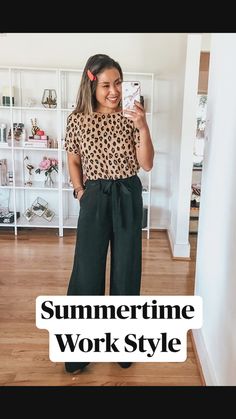 Woman Teacher Outfits, Business Casual Outfits Target, Leopard Print Tshirt Outfits, Teacher Causal Outfits, Petit Fashion For Women, Work Outfits Women School, Short Sleeve Teacher Outfits, Teacher Outfits Wide Leg Pants, Leopard Shirt Outfit Work