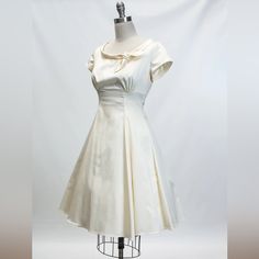 Beautiful Empire Waisted Retro Styled Dress From Heart Of Haute. New With Tags, A Really Beautiful Dress In Cotton Sateen. 50s Cocktail Dress, White Fitted 1950s Style Dress, Vintage White Dress, White Retro A-line Vintage Dress, Tea Party Dresses, White A-line Retro Vintage Dress, Fitted White Vintage Dress, 1950s Style, 1950s White Cotton Dress, 1950 Vintage Dresses