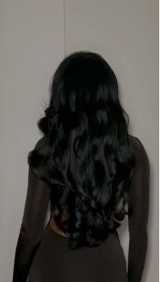 Jet Black Hair Extensions, Loose Curls Long Hair Black Women, Hair Extensions Dark Hair, Black Extensions Hair Long, Jet Black Hair Medium Length, Long Black Hair Layers, Dark Black Hair Color Ideas, Dark Long Hair Ideas, 24inch Hair Extensions