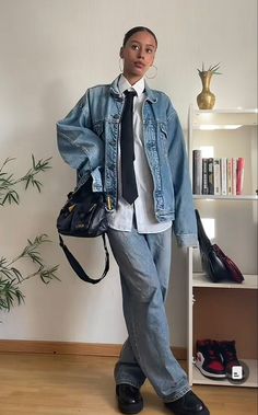 Outfit Fall 2023, Women Wide Leg Jeans, Denim Outfit Fall, High Waist Baggy Jeans, Pakaian Hipster, Tomboy Stil, Pants Y2k, Jeans High Waist, Y2k Denim