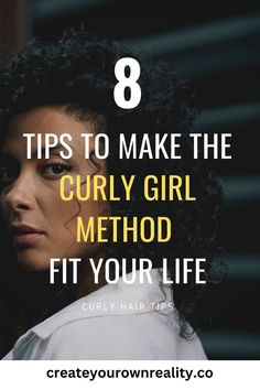 Curly girl method beginners, this one’s for you! Here are eight ways you can simplify and relax this cult favorite curly hair routine. Because the curly girl method should make it simpler to care for your naturally curly hair. Here are some tips to help you follow the curly girl method without letting it take over your life. Curly Hair Routine, Hair Problems, Hair Routine