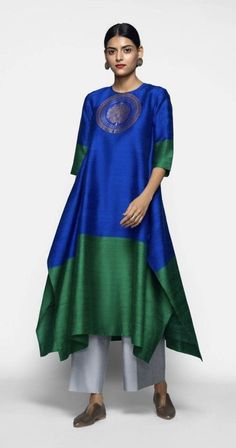 Payal Khandwala, Kurti Neck Designs, Stylish Party Dresses, Boutique Dress Designs, Indian Dress, Embroidery Designs Fashion