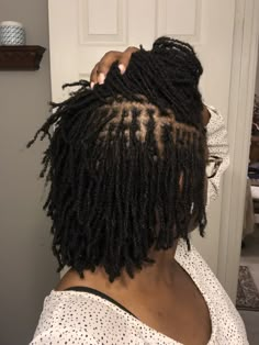 Micro Locs Parting, Thick Micro Locs, Micro Locs Short, Start Dreads, Small Locs Black Women, Dreadlocks Diy, Small Locs, Locs Journey