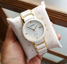 Ladies Watches Classy Elegant, Ladies Watches Classy, Rado Watches Women, Anniversary Bands For Her, Dress Watches For Men, Movado Womens Watch, Watches Women Michael Kors