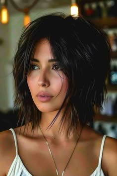 Choppy Bob Hairstyles For Fine Hair, Choppy Bob Haircuts, Choppy Bob Hairstyles, Bob Hairstyles For Fine Hair, Edgy Hair, Hair Color And Cut, Great Hair, Hairstyles Haircuts, Bobs Haircuts