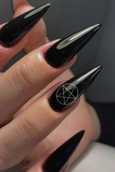 Horror Nails, Witch Nails, Nails Gel Nails, 2024 Nails, Halloween Acrylic Nails, Light Nails