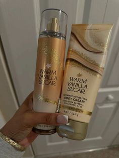 Profumo Victoria Secret, Warm Vanilla Sugar, Bath & Body Works, Bath N Body Works, Bath And Body Works Perfume, Shower Skin Care, Body Smells, Fine Fragrance Mist