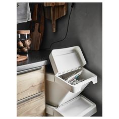 SORTERA Recycling bin with lid, white, 10 gallon - IKEA Household Storage Containers, Recycling Information, Ikea Website, Classroom Storage, Waste Container, Plastic Storage Bins, Home Organisation, Small Storage, Recycling Bins