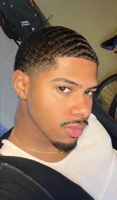 @theoriginalsleaze Temp Fade Haircut, Black Haircuts, Bleached Hair Men, Light Skin Men, Dark Skin Men