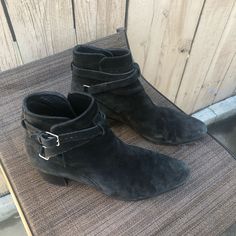 Gently Used, Has A Bit Of Wear, Can Possibly Be Cleaned I Have Not Tried. Size 40 Women 40 Women, Yves Saint Laurent Shoes, Black Suede Ankle Boots, Saint Laurent Shoes, Jodhpur, Suede Ankle Boots, Black Suede, Yves Saint Laurent, Bootie Boots