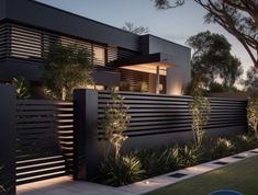 Modern Front Yard Fence, Gard Modern, House Fence Design, Modern Backyard Landscaping, Backyard Remodel