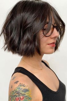 100 Short Hair Styles That Will Make You Go Short - Love Hairstyles Bob With Bangs Updo Hairstyles, Short Bob With Bangs Round Face, Hair And Glasses, Short Bobs With Bangs, Cool Short Hairstyles, Oval Face Hairstyles, Short Hairstyles For Thick Hair, Fun Hair