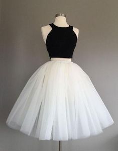 Ivory Tulle Skirt, Adult Tulle Skirt, Gonna In Tulle, Cute Homecoming Dresses, White Homecoming Dresses, Two Piece Homecoming Dress, Graduation Dresses, Short Prom Dress, Luxury Dress