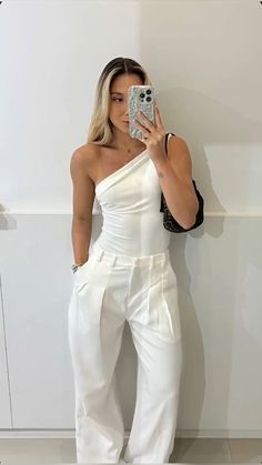 Top Farm, Mini Top, Women's Casual Style, Casual Chic Outfit, Looks Chic, Work Outfits Women, Look Casual, Looks Style, Instagram Inspiration