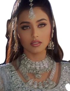 Vintage Bollywood Aesthetic, Rani Mukerji, Bollywood Outfits, Indian Makeup, Vintage Bollywood