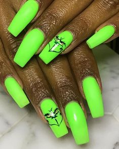 Christmas Present Nail Art, Grinch Nails, Christmas Present Nails, Christmas Nails Designs, Neon Christmas, Nails Neon, Nail Designs Pictures, Green Nail Designs