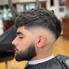 Young Men Haircuts, Haircut Selfie, Photo Hijab, Mens Hairstyles With Beard