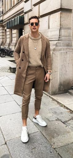 Mens Fall Outfits, Tokyo Street Fashion, Men Stylish Dress, Fall Outfits Men, Elegante Casual, Mens Fashion Streetwear, Winter Outfits Men, Mens Fashion Casual Outfits, Stylish Mens Outfits