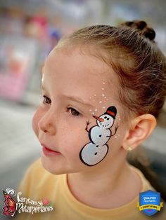 Santa Hat Face Paint, Festive Face Paint, Snow Man Face Paint, Snoopy Face Paint, Face Paint Ideas Christmas, Kids Easy Face Painting Ideas, Christmas Kids Face Painting