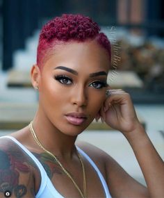 natural hairstyle ideas Styling Twa, Personal Rebrand, Natural Short Cuts, Short Bleached Hair, Natural Hair Haircuts, Undercut Styles