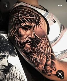 Jesus Tattoo Sleeve, Christus Tattoo, Jesus Christ Tattoo, Aztec Tattoos Sleeve, Jesus Tattoo Design, Pisces Tattoo, Christ Tattoo, Christian Sleeve Tattoo, Cross Tattoo For Men