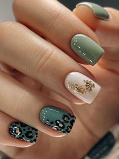 two tone sage green short nails with leopard print Popping Nails Designs, Business Classy Nails, Pink Professional Nails, New Nail Ideas 2023, Trendy Winter Nails Square, Outdoor Nails Designs, Cheetah Gel Nail Designs, February 2023 Nail Trends, Nail Art Designs Leopard Print