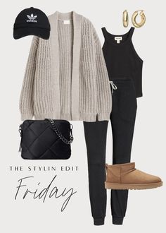 Uggs Tasman, Amsterdam Outfit, Chic Capsule Wardrobe, Uggs Outfits, Outfit With Uggs, Outfits Of The Week, Cute Thanksgiving Outfits, Walking Outfits, Black Leggings Outfit