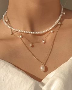 #pearls Chic White Choker Jewelry, Minimalist Handmade Choker Jewelry, Minimalist Party Choker Jewelry, Minimalist Party Choker, Handmade Minimalist Choker Jewelry, Handmade Everyday Jewelry Choker, Handmade Everyday Choker Jewelry, Handmade Everyday Choker-style Jewelry, Minimalist White Necklaces For Party