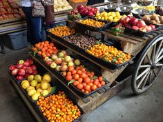 Farmers Market Stand, Fruit Shop, The French Quarter, Local Farmers Market