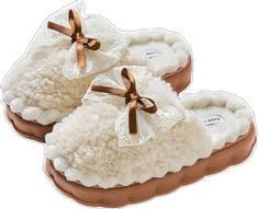 White Winter Home Slippers, Comfortable Fluffy White Slippers, White Fluffy Slippers With Round Toe, White Cozy Slippers For Home, White Fluffy Indoor Slippers, Cozy White Slippers For Home, Fluffy White Indoor Slippers, Comfy White Home Slippers, White Comfy Home Slippers