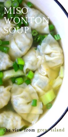 miso wonton soup in a pot Japanese Wonton Soup, Miso Potsticker Soup, Dumpling Miso Soup, Japanese Dumpling Soup, Miso Dumpling Soup, Chicken Miso Soup, Gyoza Chicken, Miso Wonton Soup, Miso Recipes